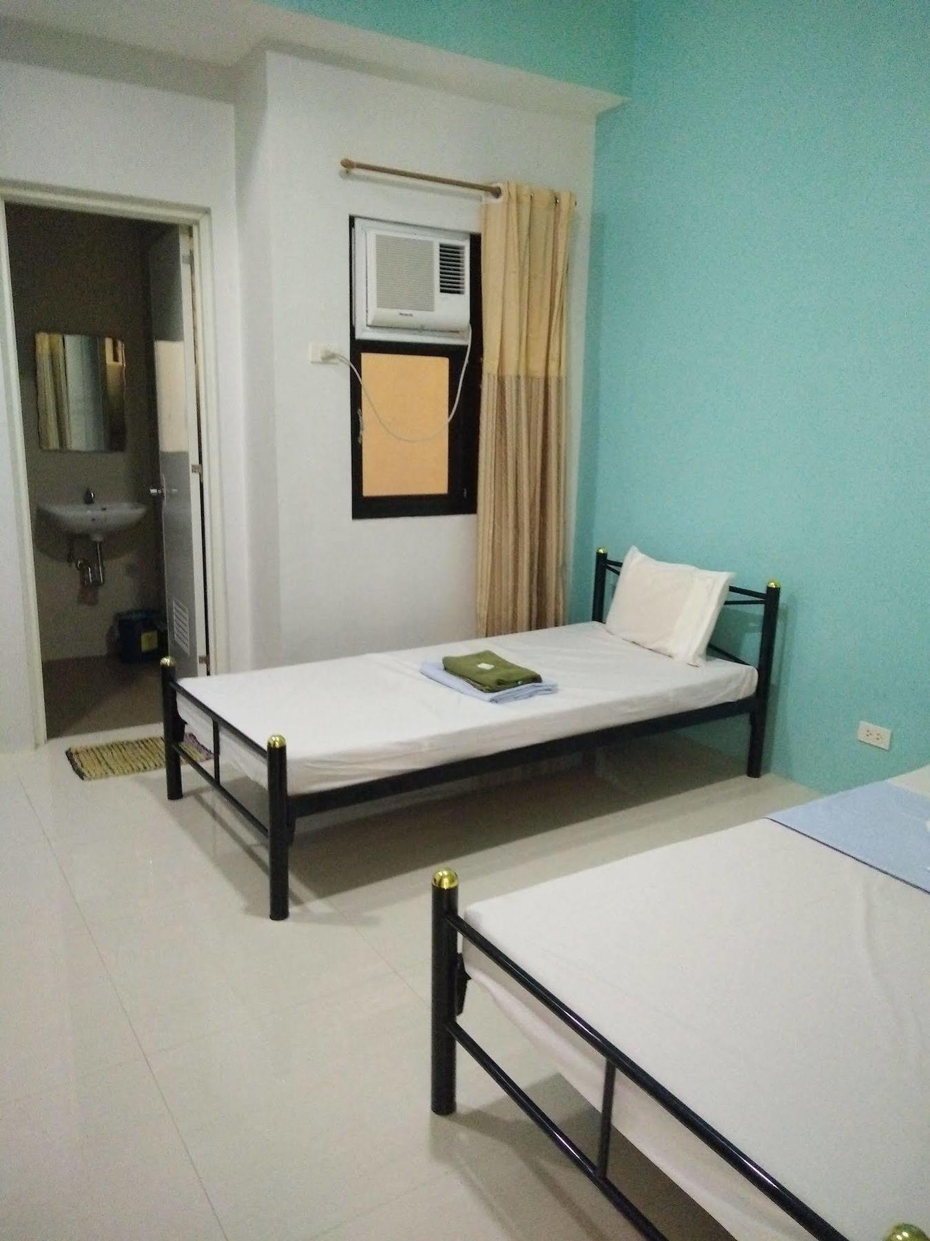Rf Suites Cebu Stadt Exterior foto