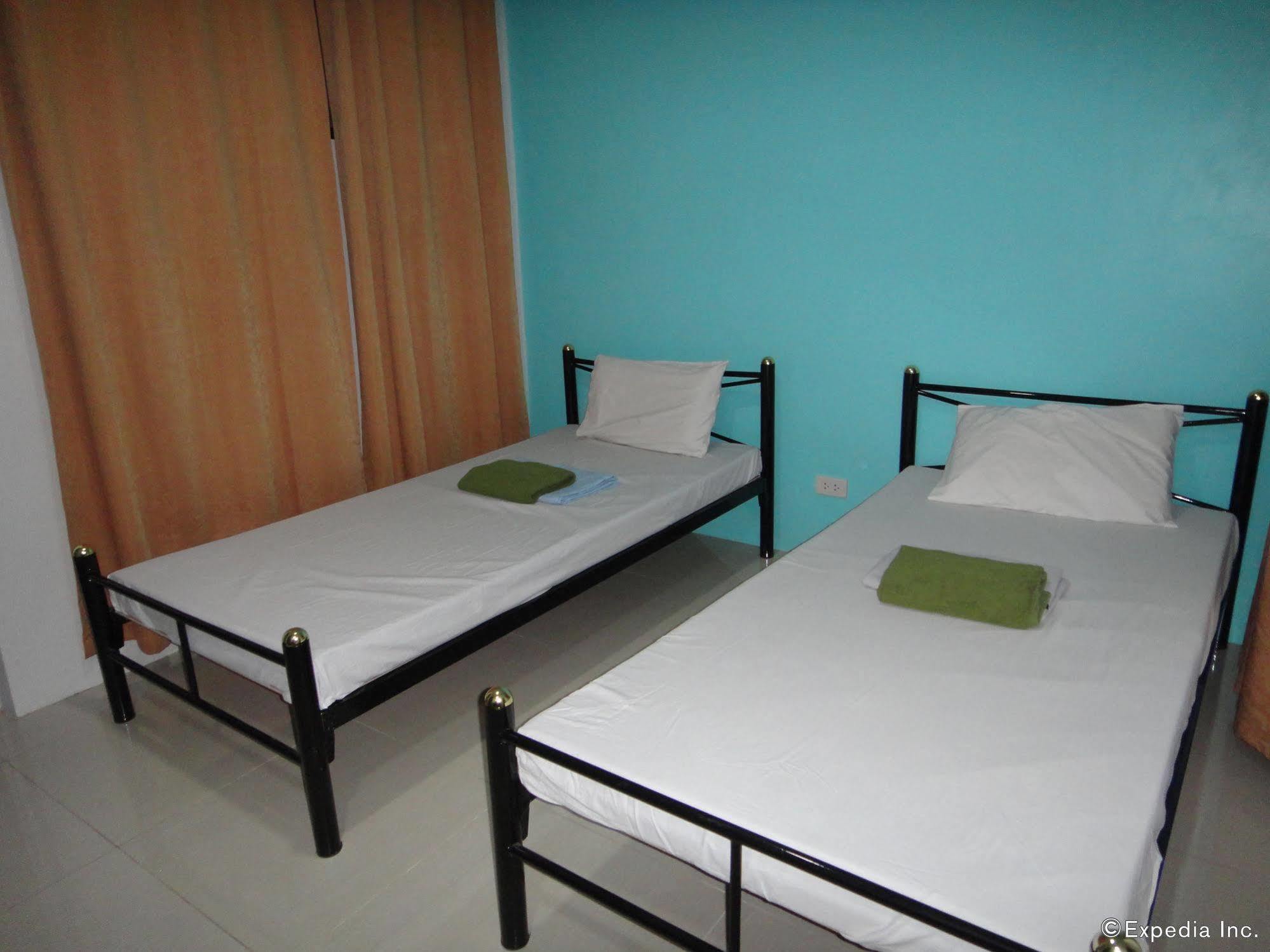 Rf Suites Cebu Stadt Exterior foto