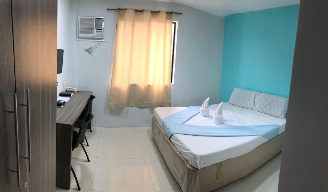 Rf Suites Cebu Stadt Exterior foto